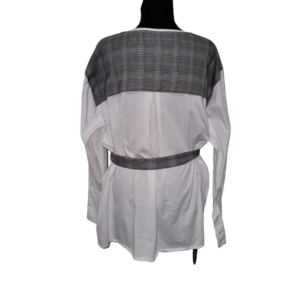 Zara Black and White Asymmetrical Long Sleeve Blouse - Picture 2 of 8